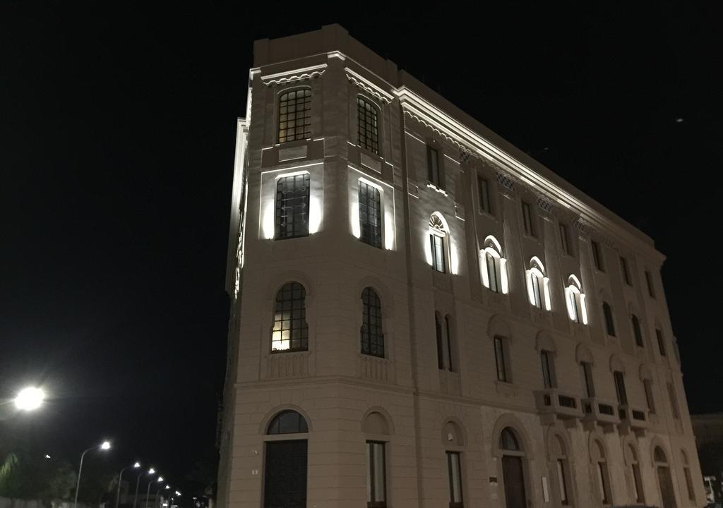 トラーパニ Il Bastione Duca D'Aosta Bed & Breakfast エクステリア 写真